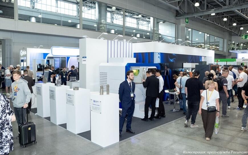 Росатом продемонстрировал достижения в сфере аддитивных технологий на выставке Rosmould 2025