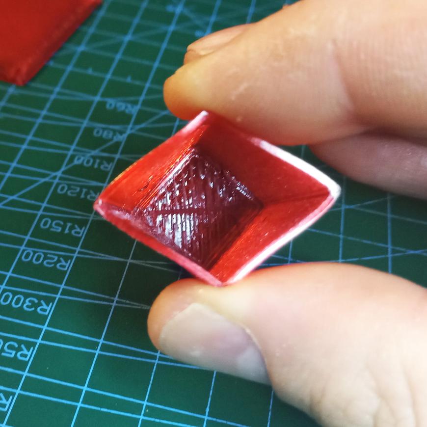 SolidFilament - Прозрачный цветной PET-G SolidFilament - Прозрачный цветной PET-G