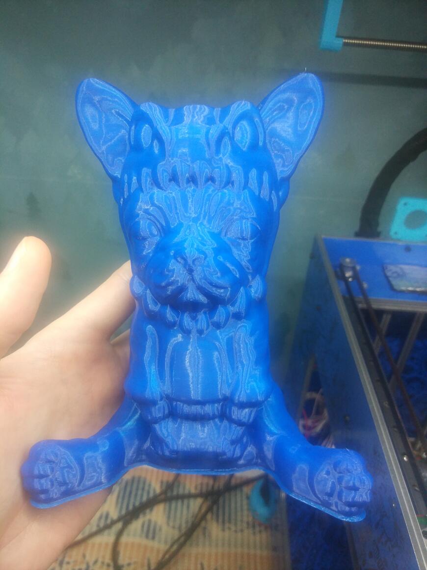 Фигурка Французского бульдога в толстовке