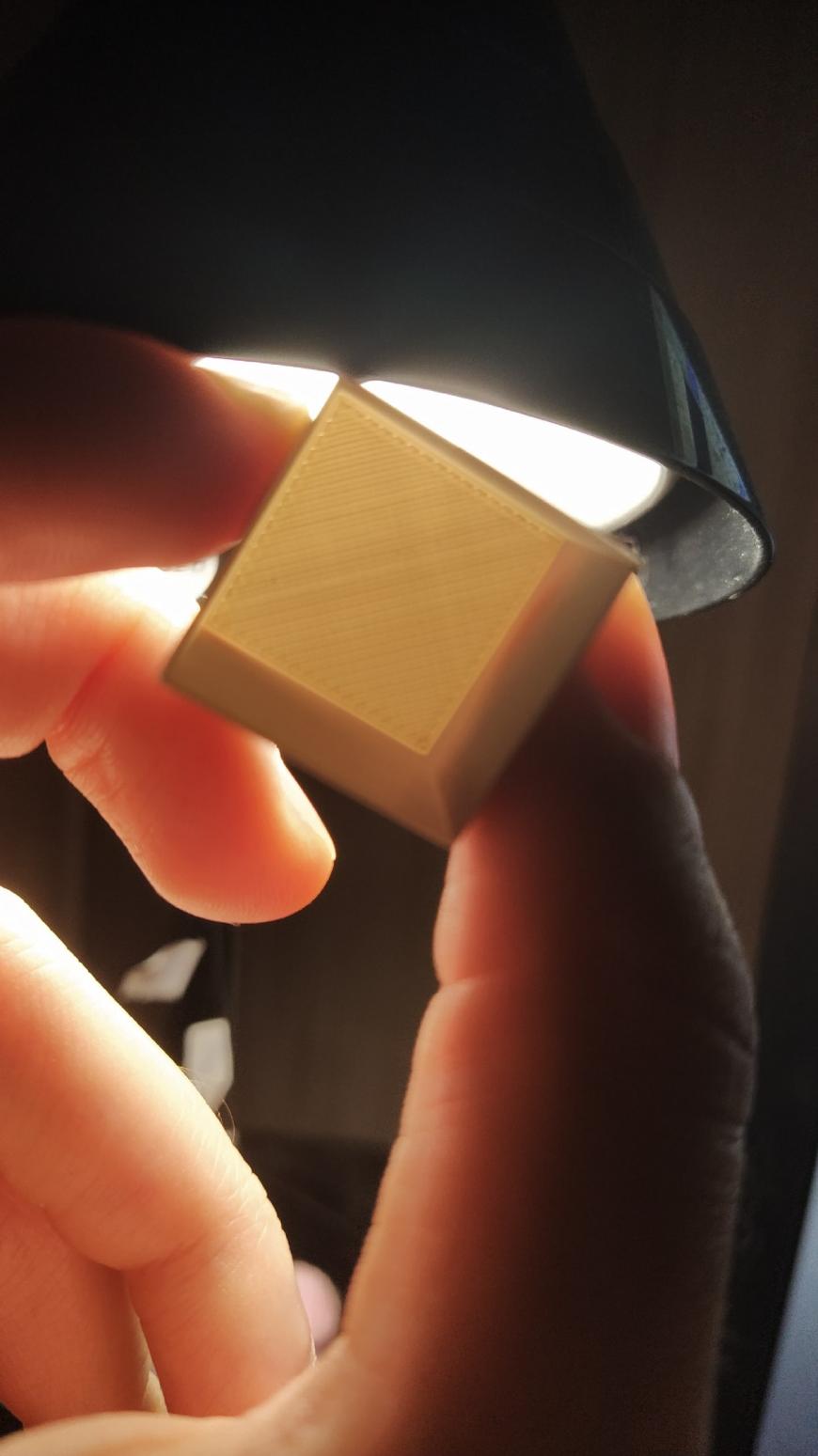 Щели на верхнем слое модели Ender 3