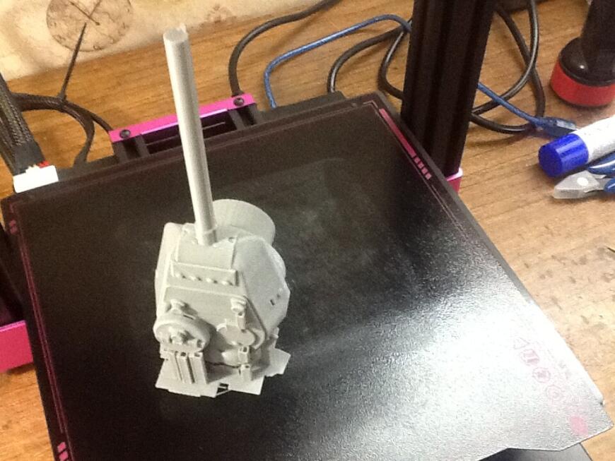 Старая пословица, по-новому; Старикам у нас дорога, молодым у нас почет.