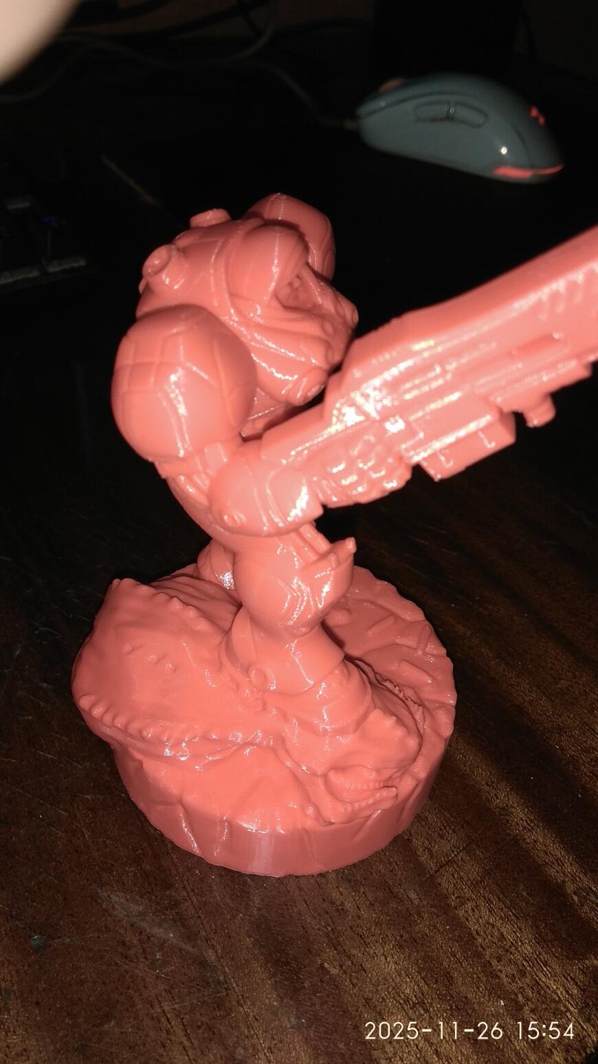 Обзор пластика для 3д печати RS Crossbridge PLA Красный