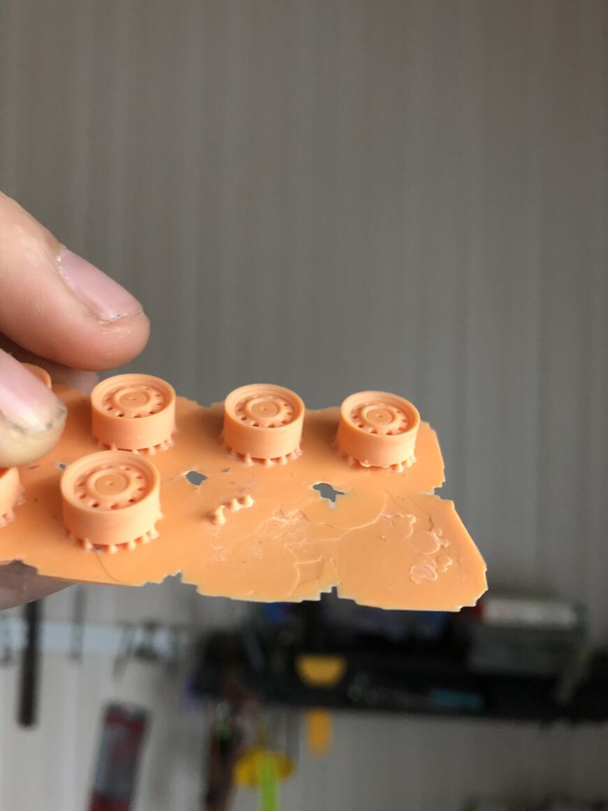Эксплуатация фотополимерника Elegoo Mars 2pro печать и flexible смолой