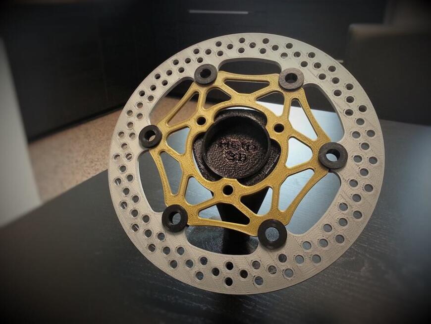 3D-принтер для чемпионов: как улучшить конструкцию гоночного мотоцикла