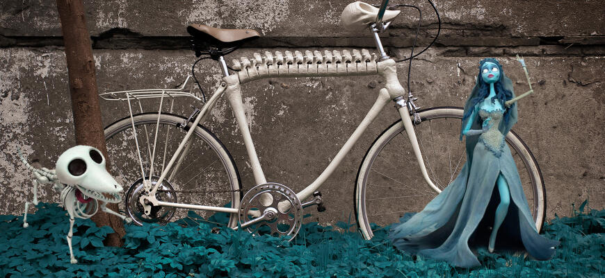 Костяной велосипед по мотивам вселенной Тима Бёртона. Каким бы мог быть транспорт из загробного мира?