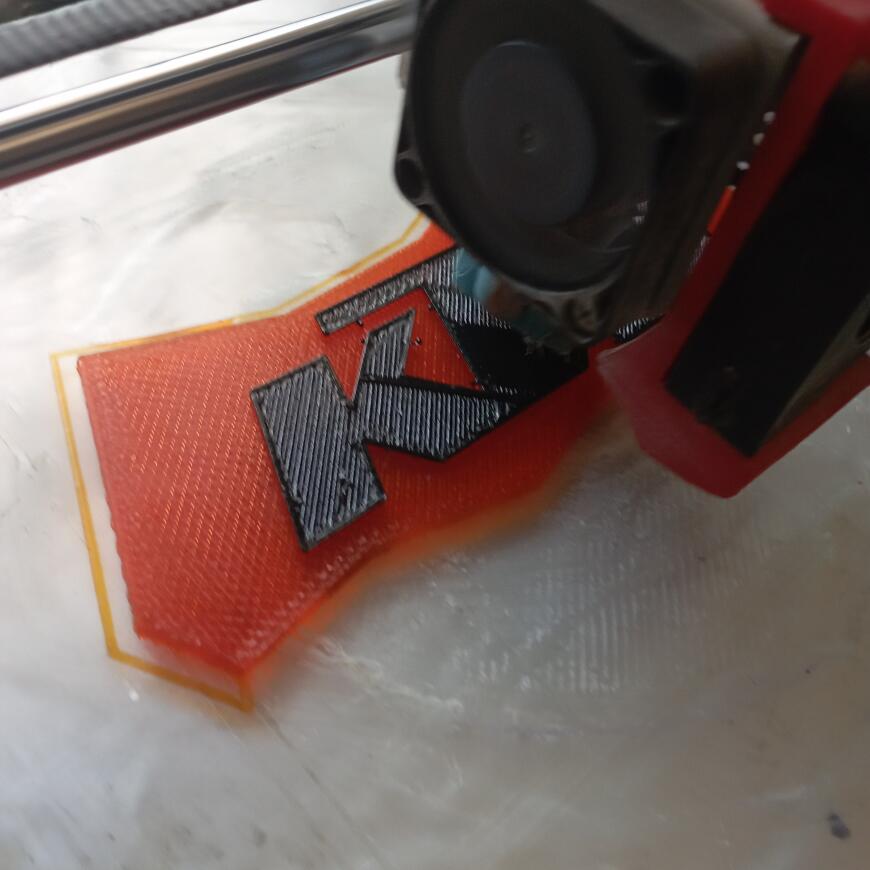 Наклейка на кроссовый КТМ из 3D филамента PETG Наклейка на кроссовый КТМ из 3D филамента PETG