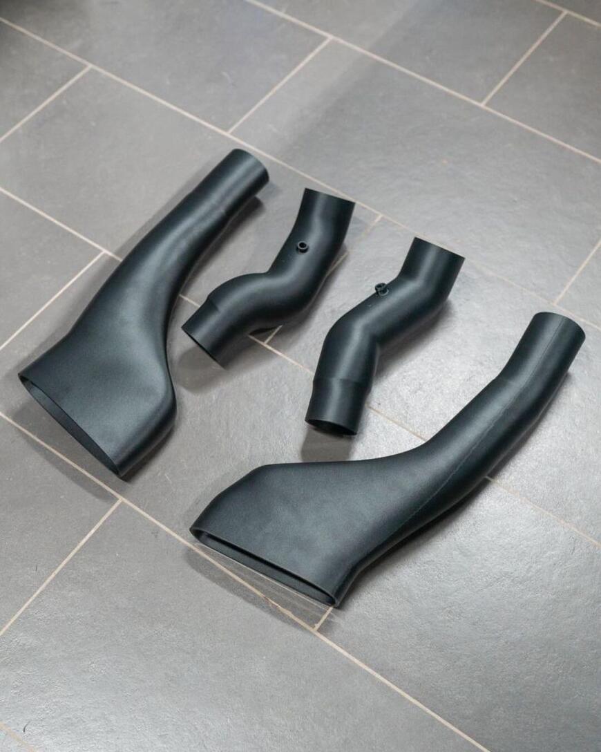 Напечатанные на 3D-принтере впускные патрубки для Mercedes-Benz ML63 (W166). BOX3D