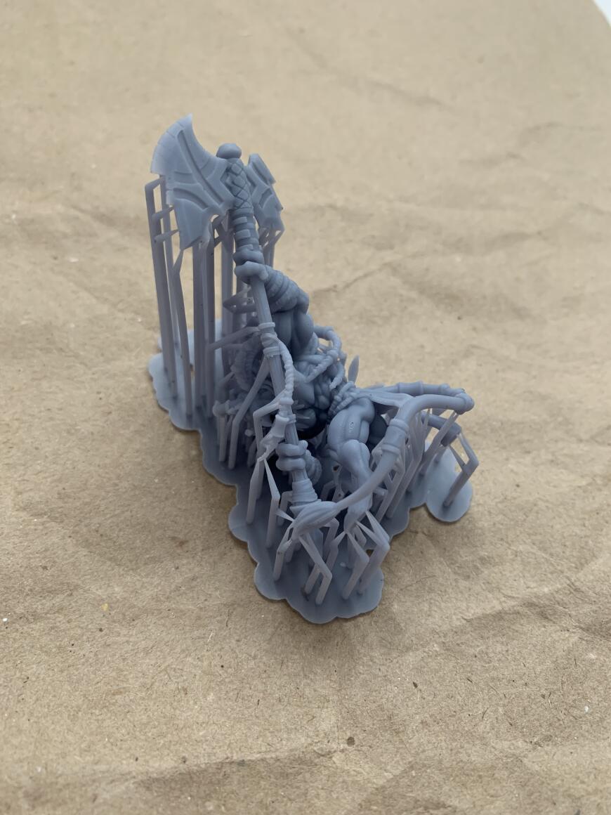 Tokala Farcutter, Cast n play.