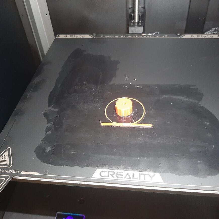 Creality K1 чертит жирную короткую линию перед каждой печатью