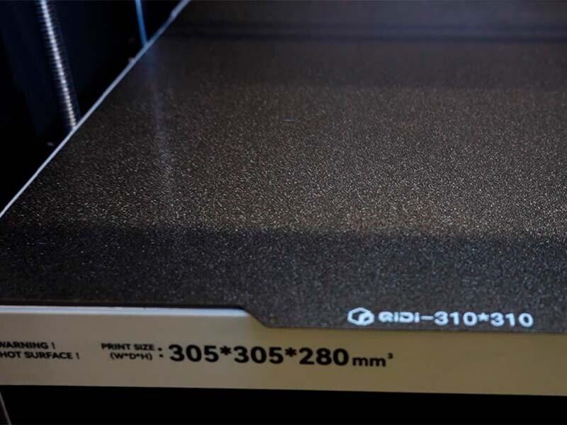 Обзор QIDI Tech Plus4 доступная горячая 3D печать