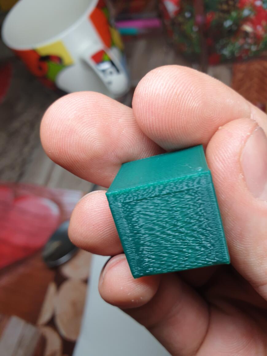 Ultimaker волны по одной оси