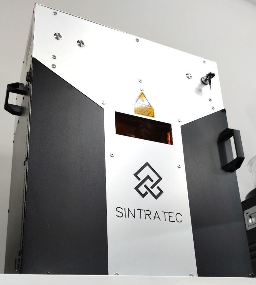 Обзор доступного SLS 3D принтера Sintratec от компании 3Dtool