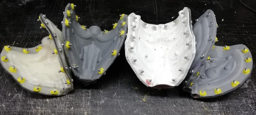 3D печатный кожух для силиконовой формы.