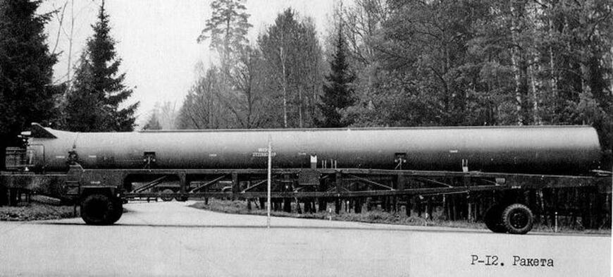 не спешно ищется инфа по 8Т115 транспортная тележка