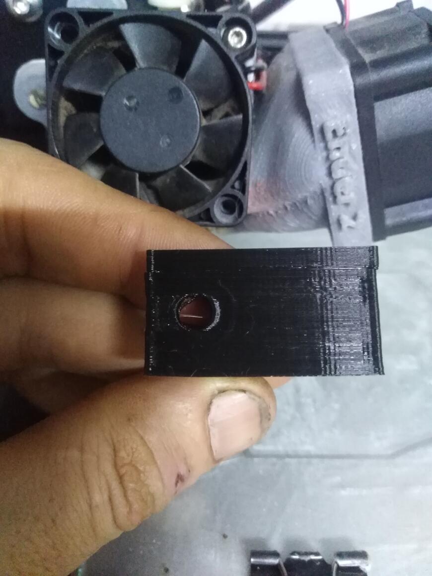 Ender 2 чудит