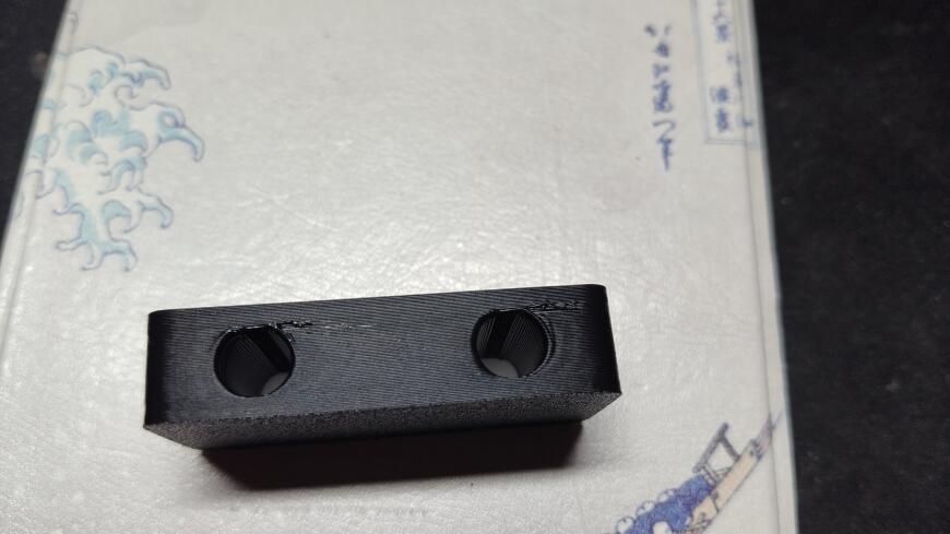 Дефекты при печати отверстий.