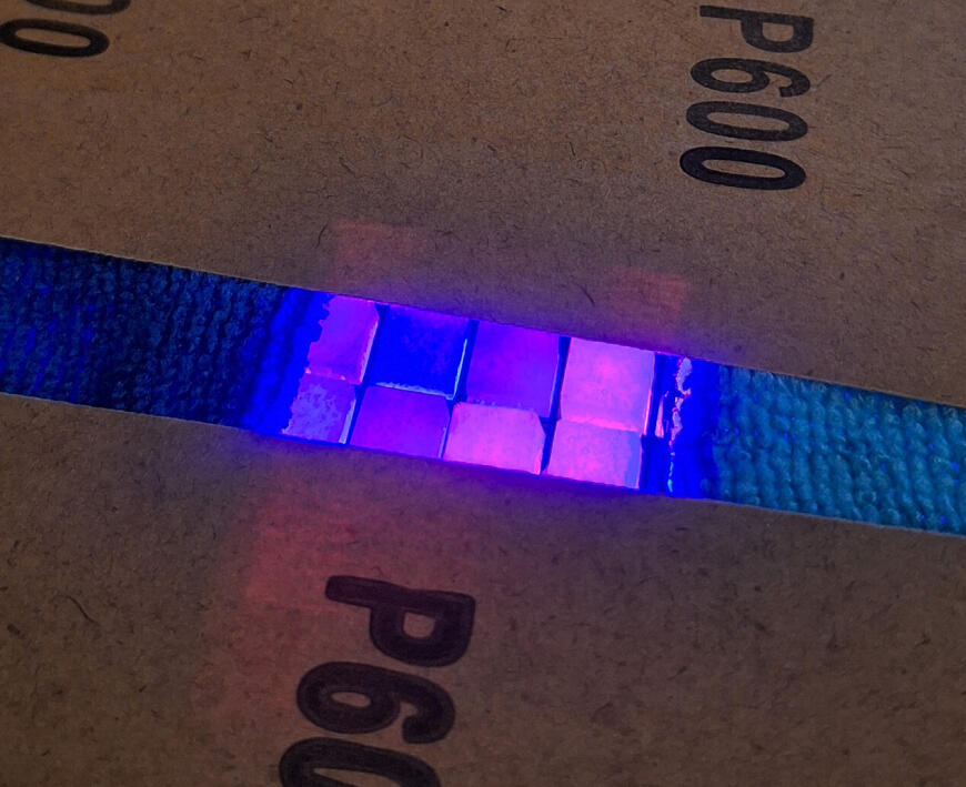 Модульные пиксельные экраны, часть 3: смола, силикон и 8х8