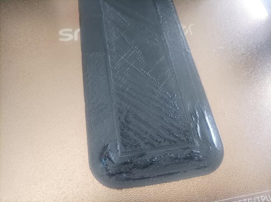 Кривой первый слой при печати из PETG.