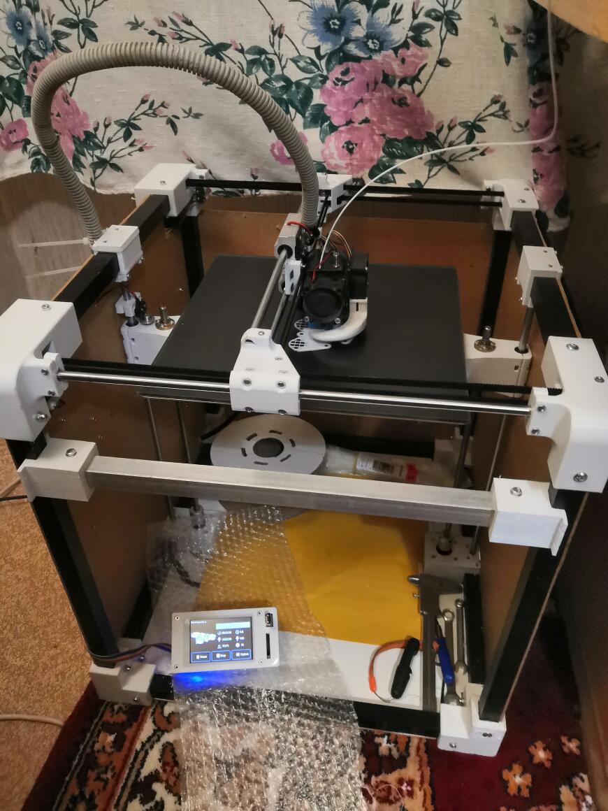 принтер печатает второй фаил без нагрева экструдера и стола