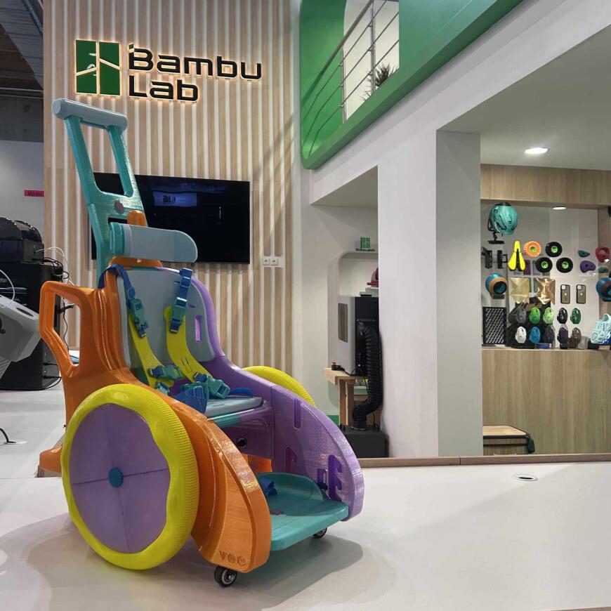 MakeGood представила недорогое напечатанное мобильное кресло для детей и опубликовала проект с открытым исходным кодом на MakerWorld MakeGood представила недорогое напечатанное мобильное кресло для детей и опубликовала проект с открытым исходным кодом на MakerWorld