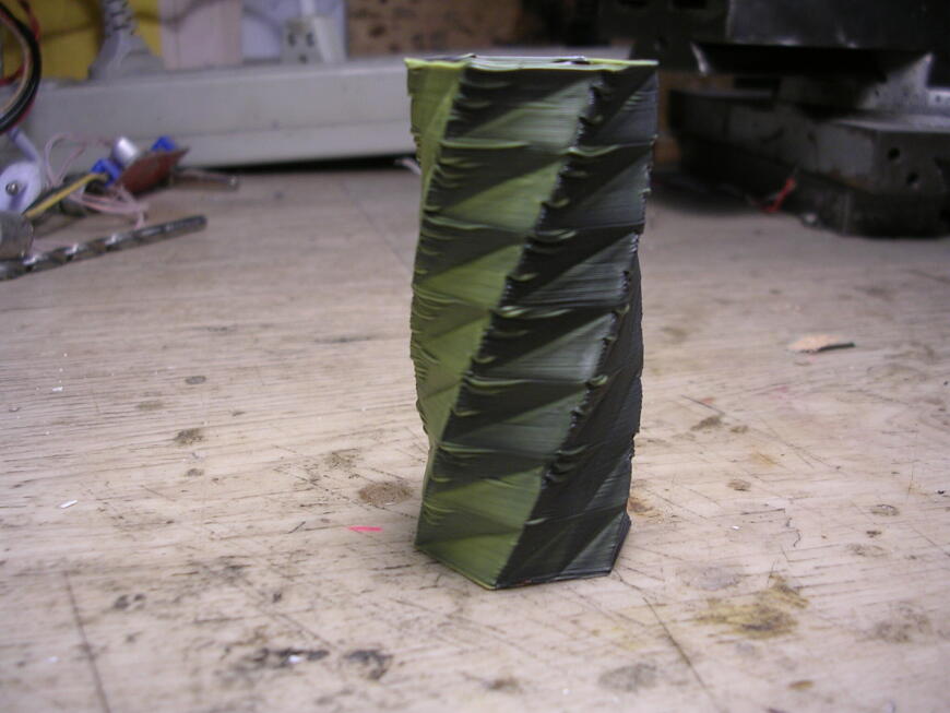 Обзор на ПЛА-пластик от RSCrossbridge и немного экспериментов с двухцветным пластиком