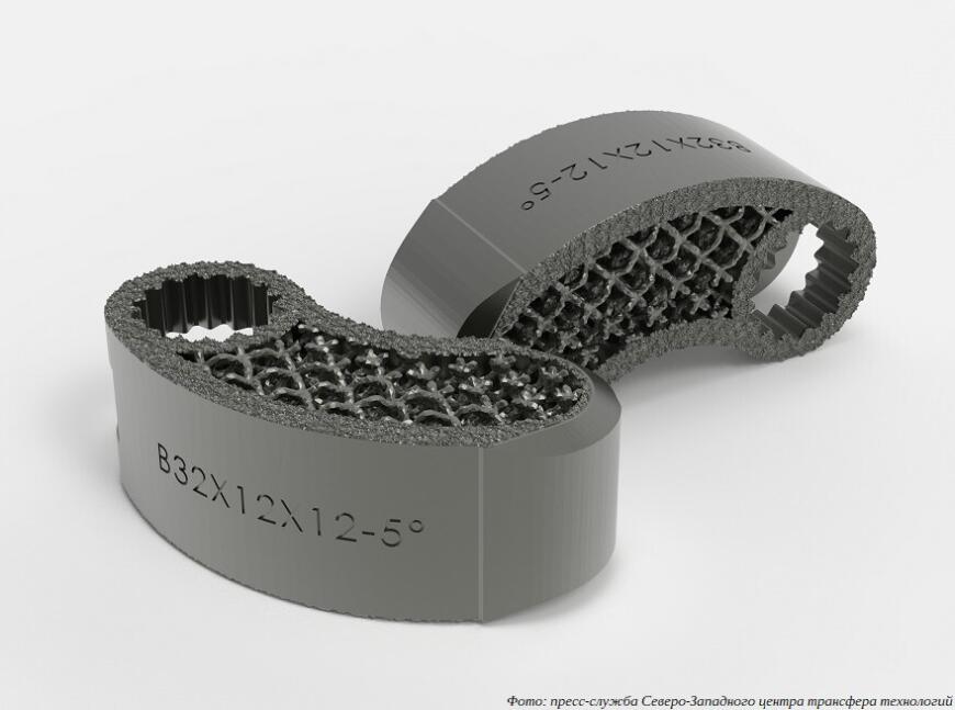 Компания Pozvonoq разработала новую линейку 3D-печатных имплантатов для позвоночника