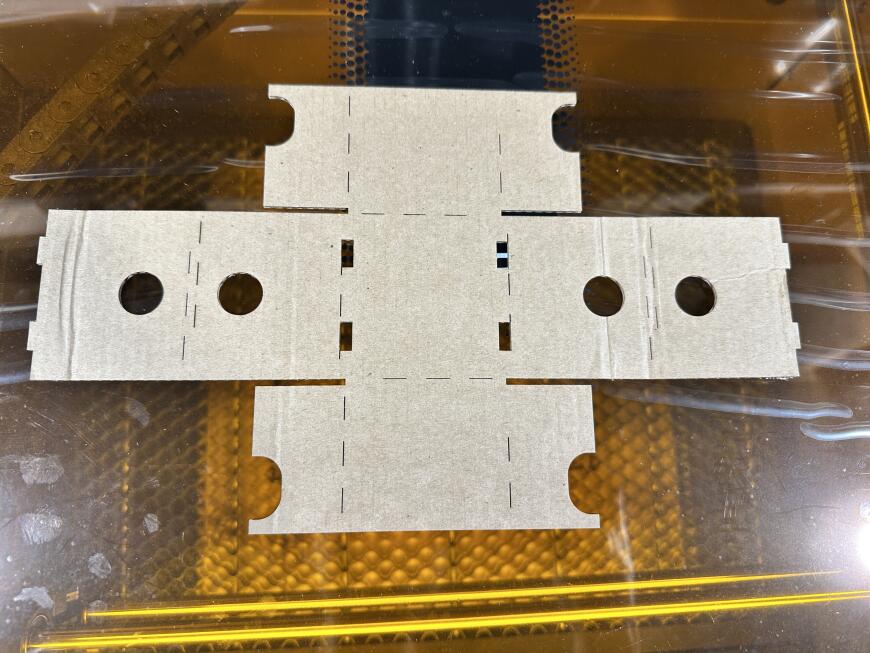Creality Falcon A1 - опыт с домашним лазером, Часть 1 (железо)