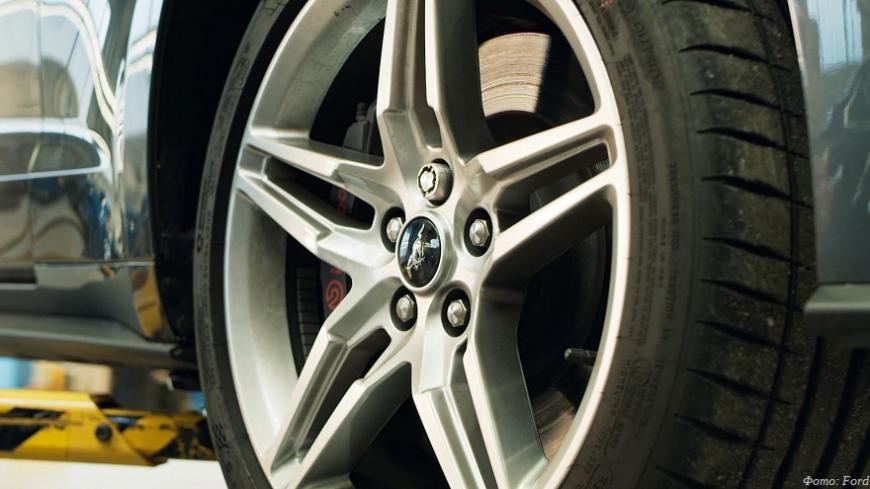 Ford продемонстрировал 3D-печатные гайки для борьбы с похитителями колес