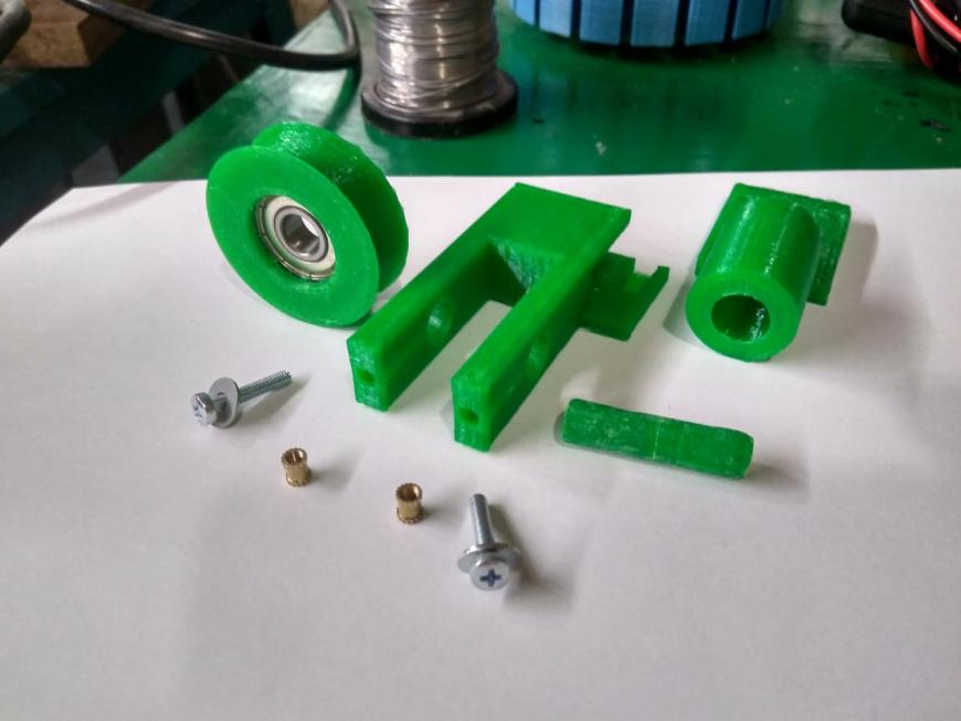 Очередной держатель нити для Prusa i3