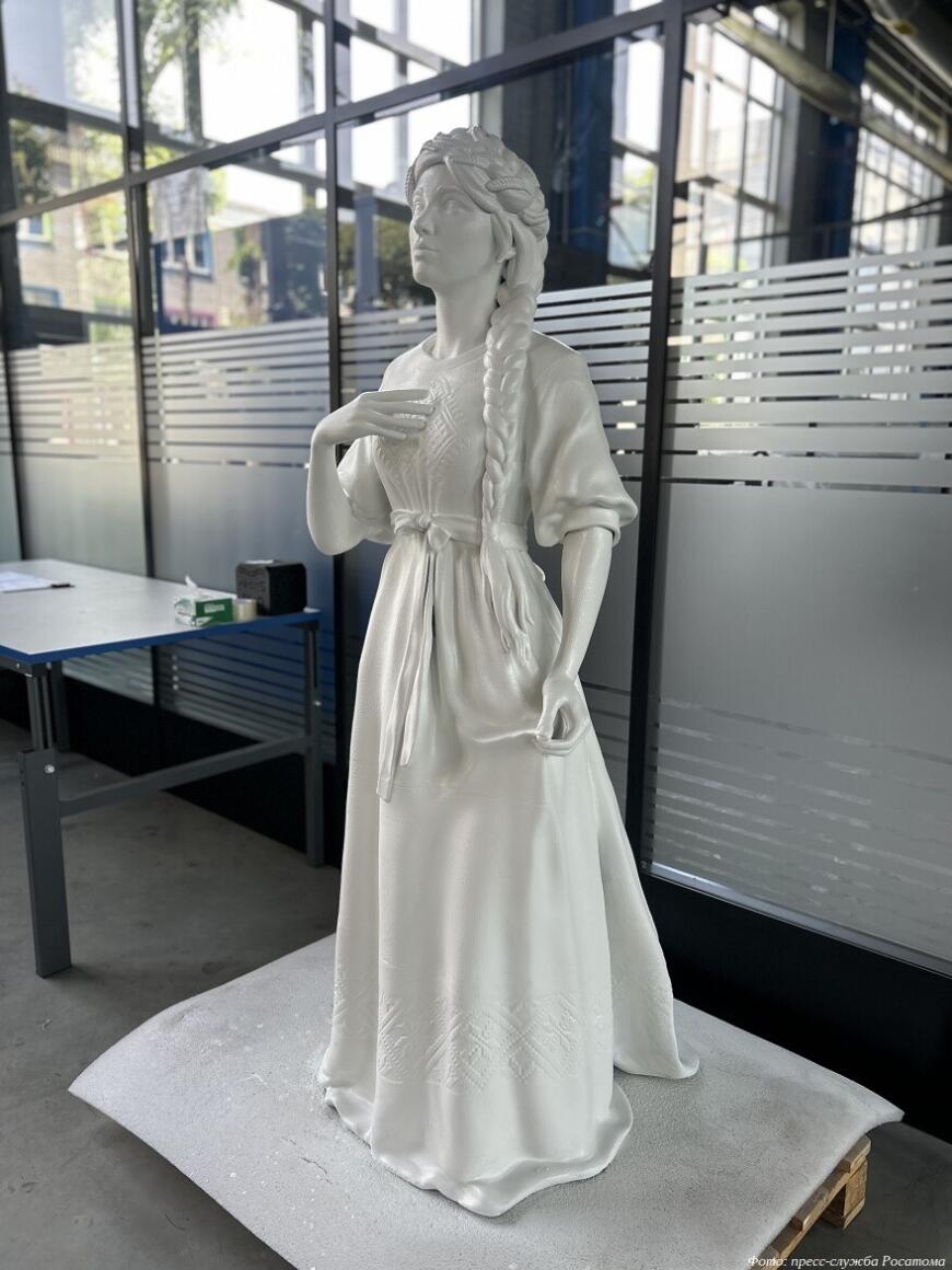 Сотрудники ЦАТ Росатома в Республике Беларусь изготовили 3D-печатную скульптуру девушки