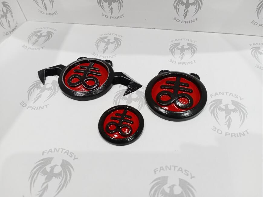 Значки Бладрейн 2х типов и значок на холодильник