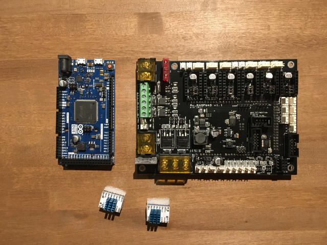 Продам плату RuRAMPS4D v1.1+Arduino DUE