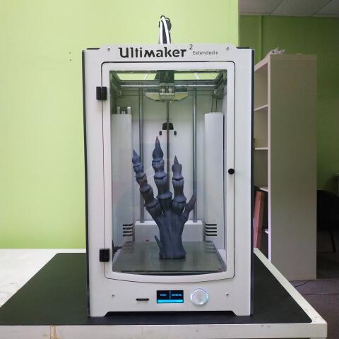 Продам 3D принтер Ultimaker 2 Extended + 2 экструдера + дополнительная плата
