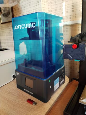 продам фотополимерный 3д принтер Anycubic Proton Ultra