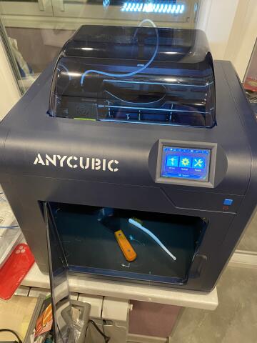 Продам Anycubic 4max Pro 2.0 как новый