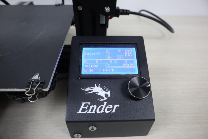 3D принтер Creality Ender 3 б/у почти новый