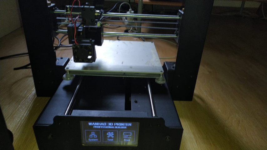 Продам Wanhao Duplicator i3 plus