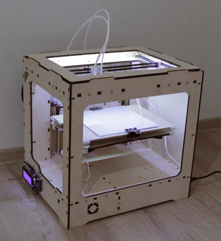 3D принтер по проекту FRIBOT