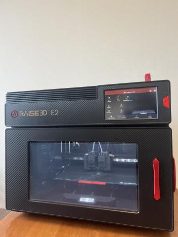 Продам Raise3d E2