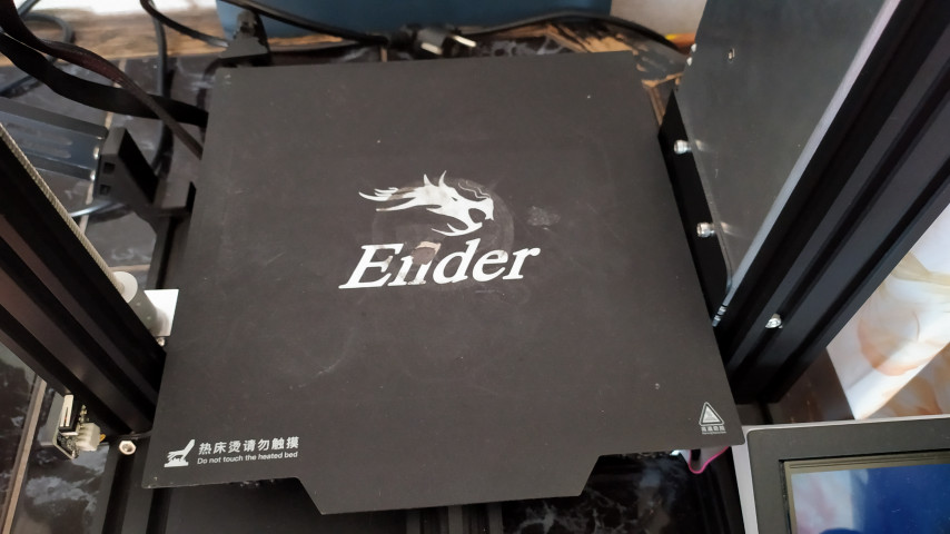 Продаю Ender 3 PRO