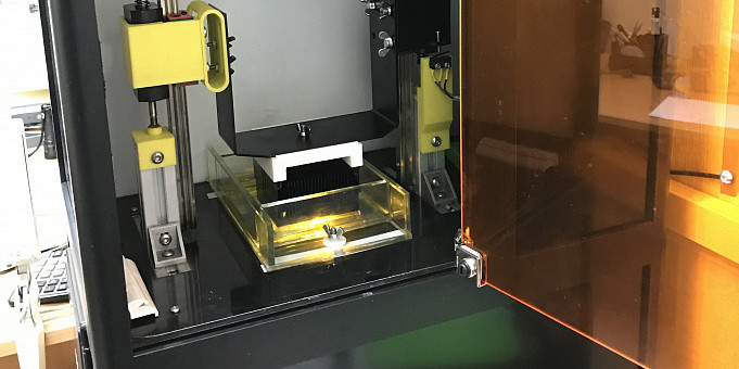 Продам 3D принтер Minicube2HD
