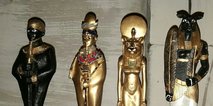 Ищу модели Египетских богов. 
