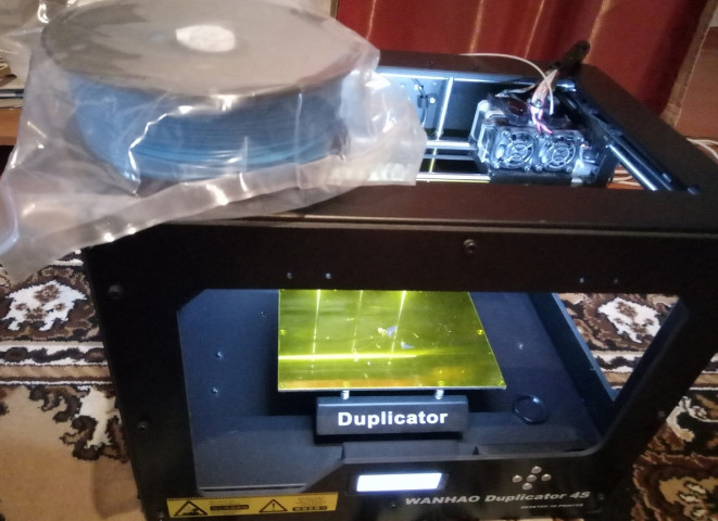Продаю принтер 3D Wanhao Duplicator 4s 