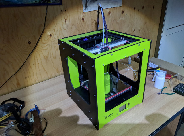 Продам 3D принтер ZAV-L