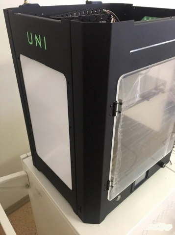 3D принтер UNI новый