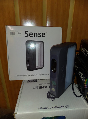 Продается принтер Picaso dezinger и сканер Sense
