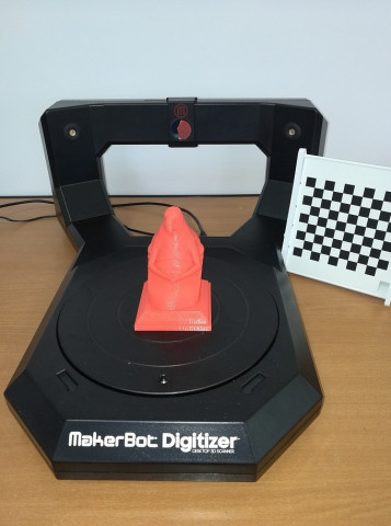 Продам Picaso Designer и сканер Makerbot Digitizer