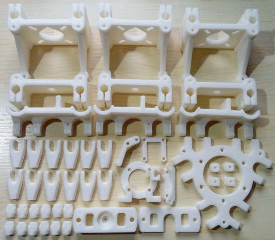 Печать пластиковых деталей 3д принтера 