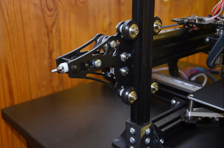 Продам 3D принтер, жесткий, на рельсах, алюминиевый. 