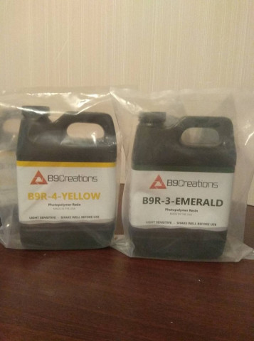 Продам ювелирные полимеры: B9 Yellow и B9 Emerald
